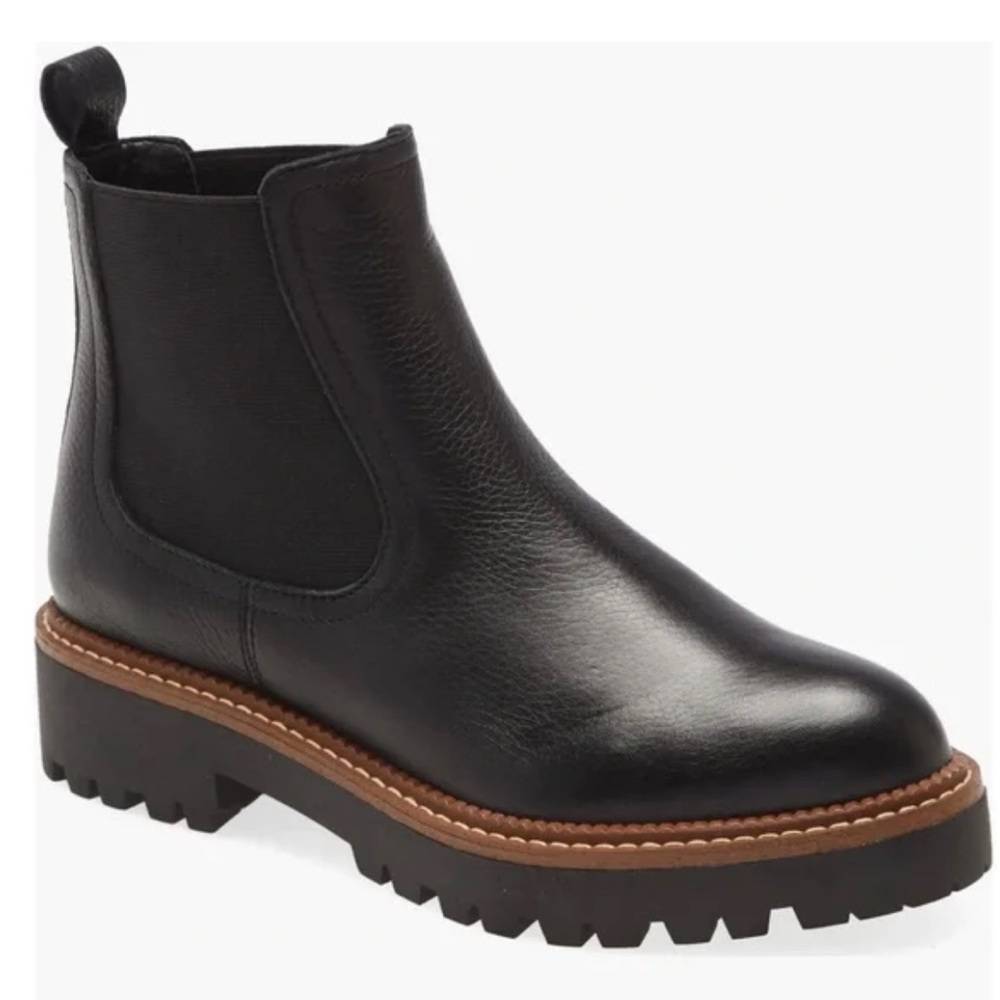 Caslon Black Leather Chelsea Boots 8.5